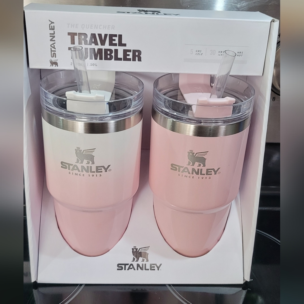 Stanley Quencher Travel Tumbler Set in pink and pink ombre